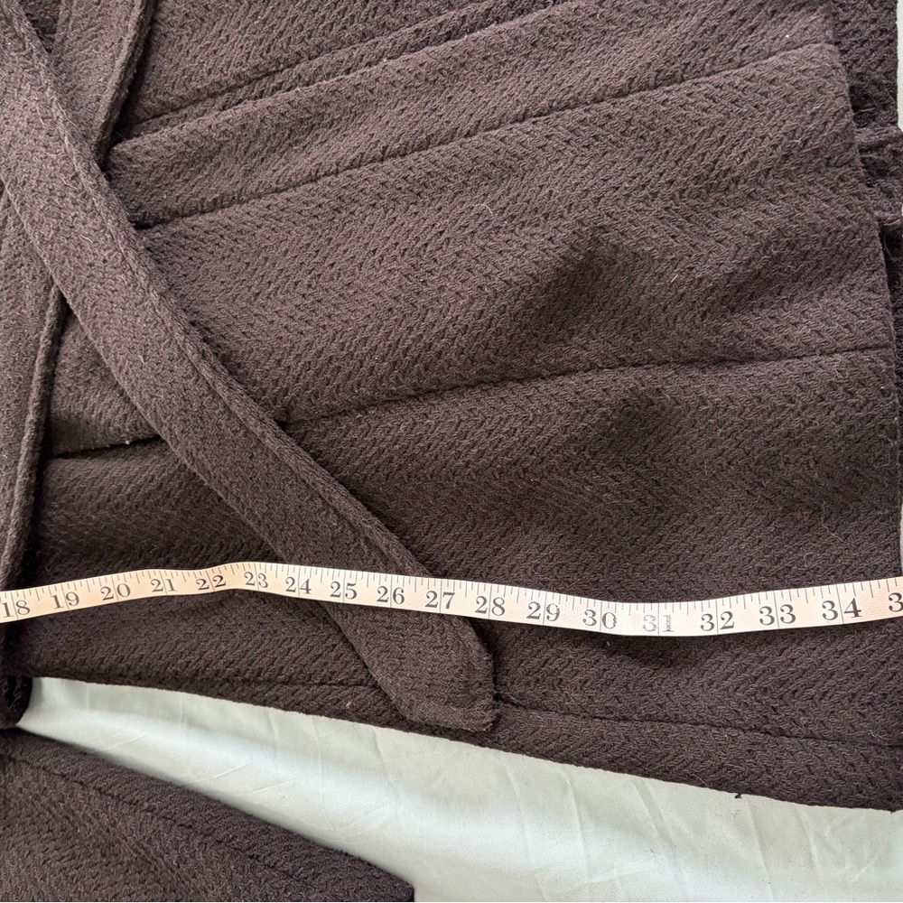 Elegant Black Women's Coat - Picture 6 of 12